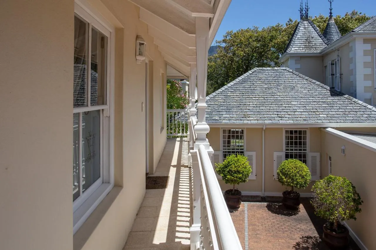 Victoria House Hotel Cape Town Guest house