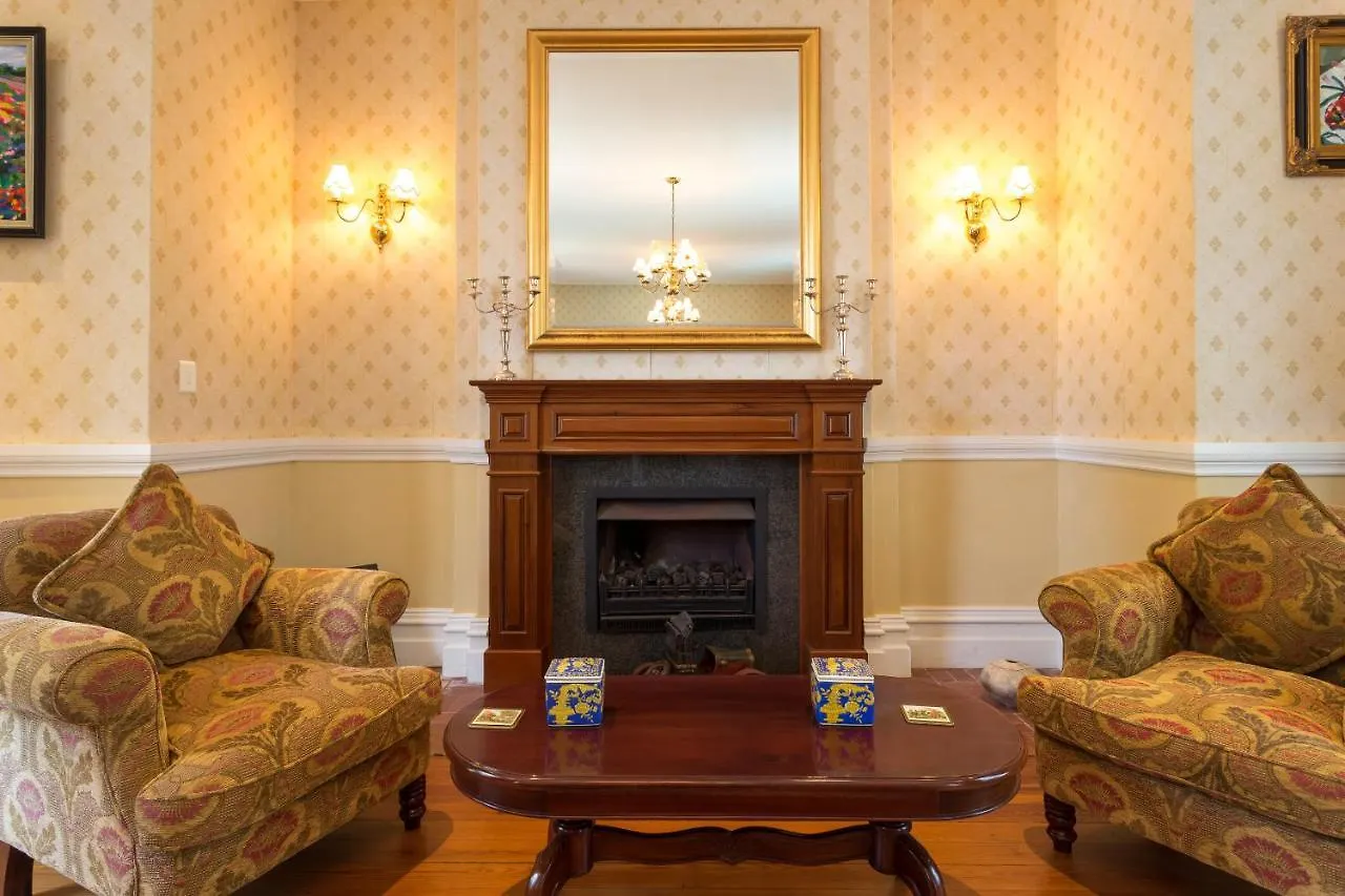 Victoria House Hotel Cape Town