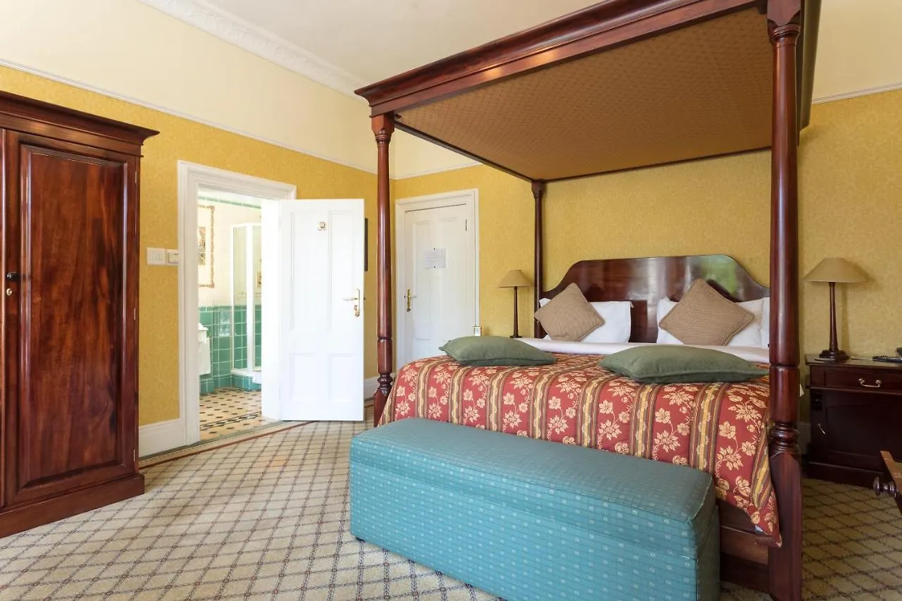 Victoria House Hotel Cape Town 2*,